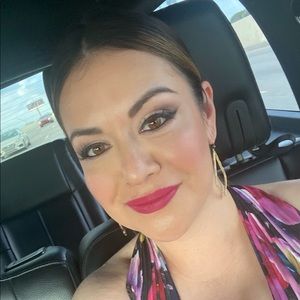 Meet your Posher, Marina